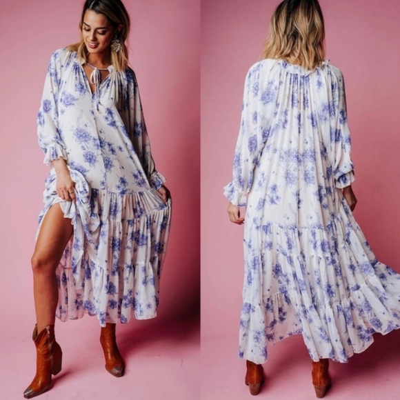 Free People Dresses & Skirts - Free People Feeling Groovy maxi dress